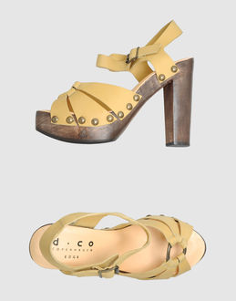 DICO COPENHAGEN - CALZATURE - Sandali con plateau - su YOOX.COM