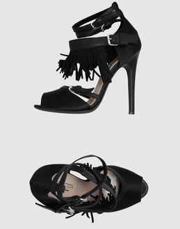 GIAMBATTISTA VALLI - CALZATURE - Sandali con tacco - su YOOX.COM
