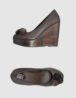 GET U - CALZATURE - Zeppe - su YOOX.COM