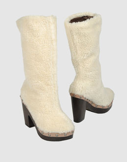 GET U - CALZATURE - Stivali con tacco - su YOOX.COM