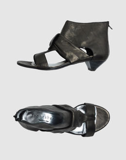 FONNESBERG - CALZATURE - Sandali con tacco - su YOOX.COM