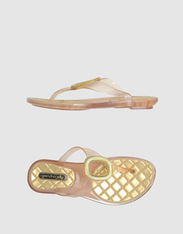 GRENDHA - CALZATURE - Infradito - su YOOX.COM