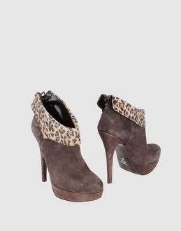 ANDREA MORELLI - CALZATURE - Stivaletti - su YOOX.COM
