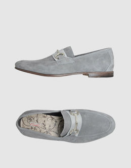CORVARI  - CALZATURE - Mocassini - su YOOX.COM
