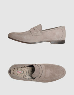CORVARI  - CALZATURE - Mocassini - su YOOX.COM