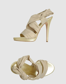 CASADEI - CALZATURE - Sandali con plateau - su YOOX.COM