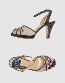 ZORAIDE - CALZATURE - Sandali con plateau - su YOOX.COM