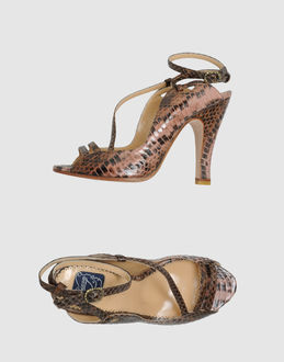 ZORAIDE - CALZATURE - Sandali con tacco - su YOOX.COM