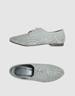 JENNIKA - CALZATURE - Stringate - su YOOX.COM