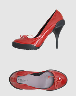 RUCO LINE PROJECT - CALZATURE - Decolletes con plateau - su YOOX.COM