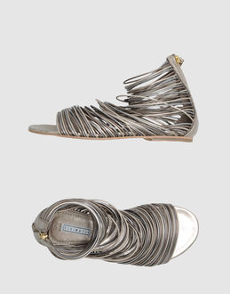 VIC MATIE' - CALZATURE - Sandali - su YOOX.COM