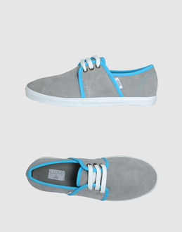 VANS - CALZATURE - Sneakers - su YOOX.COM