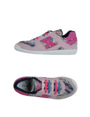 MUNICH - Sneakers