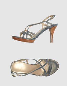 STUART WEITZMAN - CALZATURE - Sandali con plateau - su YOOX.COM
