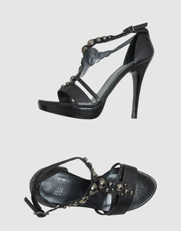 STUART WEITZMAN - CALZATURE - Sandali con plateau - su YOOX.COM