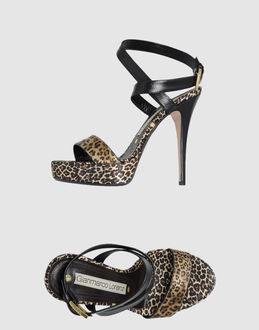 GIANMARCO LORENZI - CALZATURE - Sandali con plateau - su YOOX.COM