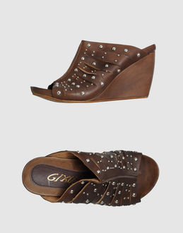 GIXUS - CALZATURE - Zeppe - su YOOX.COM