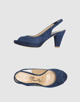1,618 - CALZATURE - Sandali con plateau - su YOOX.COM