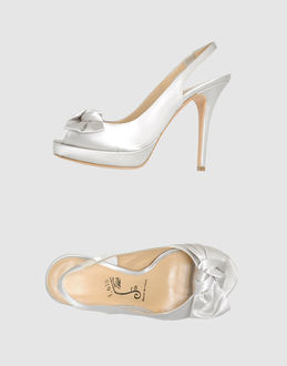1,618 - CALZATURE - Sandali con plateau - su YOOX.COM