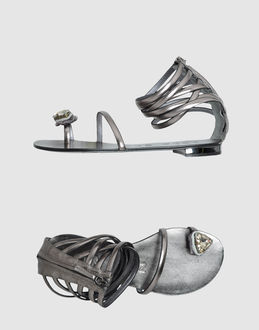 LOLA CRUZ - CALZATURE - Infradito - su YOOX.COM