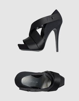 BARBARA BUI - CALZATURE - Sandali con plateau - su YOOX.COM