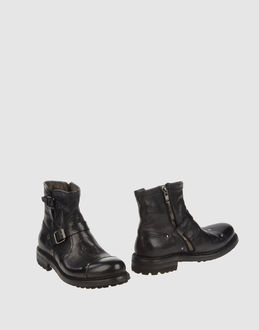 SILVANO SASSETTI - CALZATURE - Anfibi - su YOOX.COM