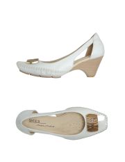 SHOE'S SUPER CONFORT - Closed-toe slip-ons 