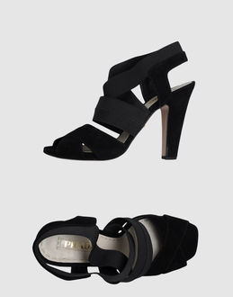 PRADA - CALZATURE - Sandali con plateau - su YOOX.COM