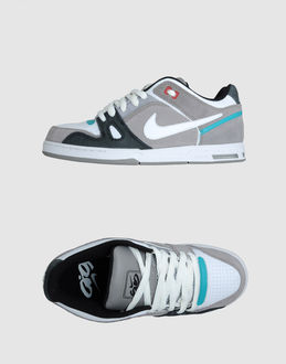 NIKE 6.0 - CALZATURE - Sneakers - su YOOX.COM