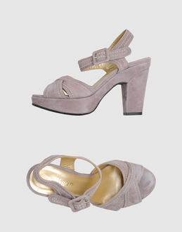 ALLISON - SCHUHE - Plateausandalen - bei YOOX.COM