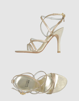 STUART WEITZMAN - CALZATURE - Sandali con tacco - su YOOX.COM