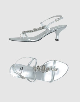 STUART WEITZMAN - CALZATURE - Sandali con tacco - su YOOX.COM