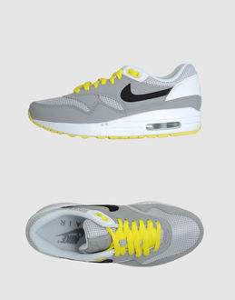NIKE - CALZATURE - Sneakers - su YOOX.COM
