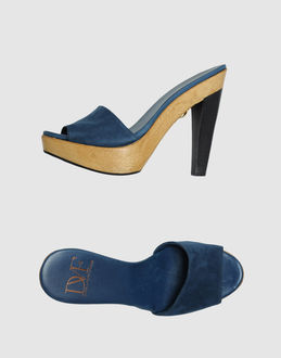 DIANE VON FURSTENBERG - CALZATURE - Sandali con plateau - su YOOX.COM