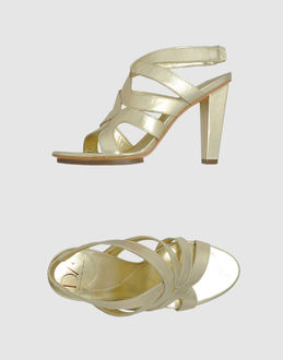 DIANE VON FURSTENBERG - CALZATURE - Sandali con plateau - su YOOX.COM