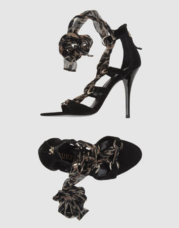 GUESS - CALZATURE - Sandali con tacco - su YOOX.COM