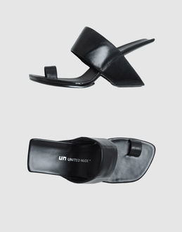 UN UNITED NUDE - CALZATURE - Sandali con tacco - su YOOX.COM