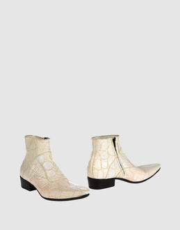 GIANNI BARBATO - CALZATURE - Stivaletti - su YOOX.COM