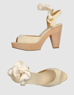CASTA�ER - SCHUHE - Plateausandalen - bei YOOX.COM
