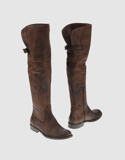 GESTE PROPOSITION - CALZATURE - Stivali - su YOOX.COM