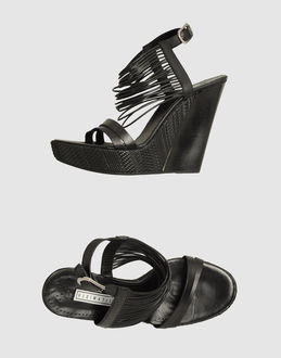 VIC MATIE' - CALZATURE - Zeppe - su YOOX.COM