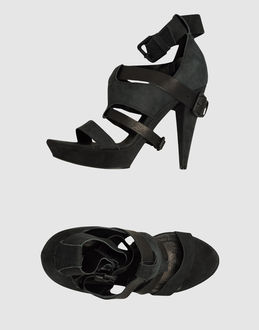 VIC MATIE' - CALZATURE - Sandali con plateau - su YOOX.COM