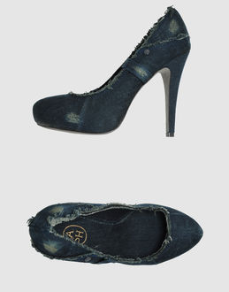 ASH - CALZATURE - Decolletes con plateau - su YOOX.COM