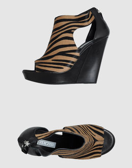 VIC MATIE' - CALZATURE - Zeppe - su YOOX.COM