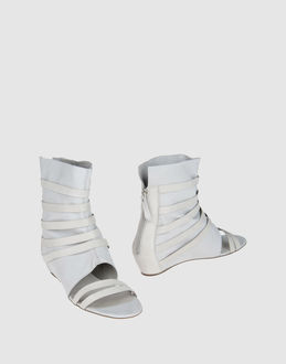 Vic Matie' - Chaussures - Bottines