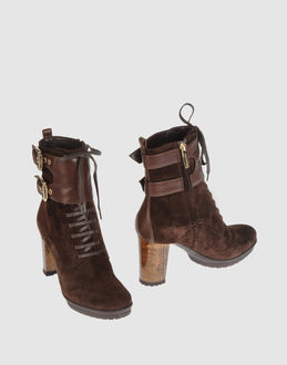 GIANVITO ROSSI - CALZATURE - Stivaletti - su YOOX.COM