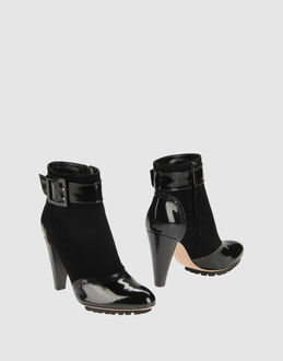 GIANVITO ROSSI - CALZATURE - Stivaletti - su YOOX.COM
