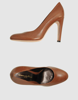 GIANVITO ROSSI - CALZATURE - Decolletes - su YOOX.COM