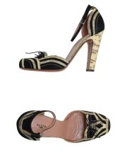 ALAIA - Closed-toe slip-ons 
