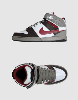 NIKE 6.0 - CALZATURE - Sneakers alte - su YOOX.COM